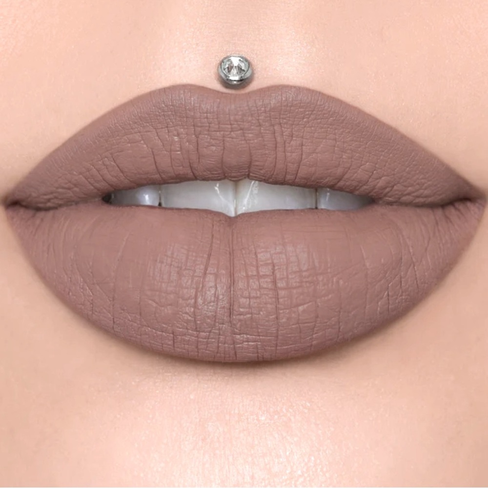 Jeffee Star Cosmetics Liquid Lipstick Hidden Hills